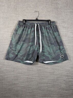 Cove Men's Green & Black Camo Athletic Shorts